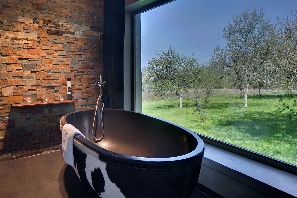 chambre-La-Chaumiere.J-Mondiere-(2) chambre-La-Chaumiere.J-Mondiere-(2)